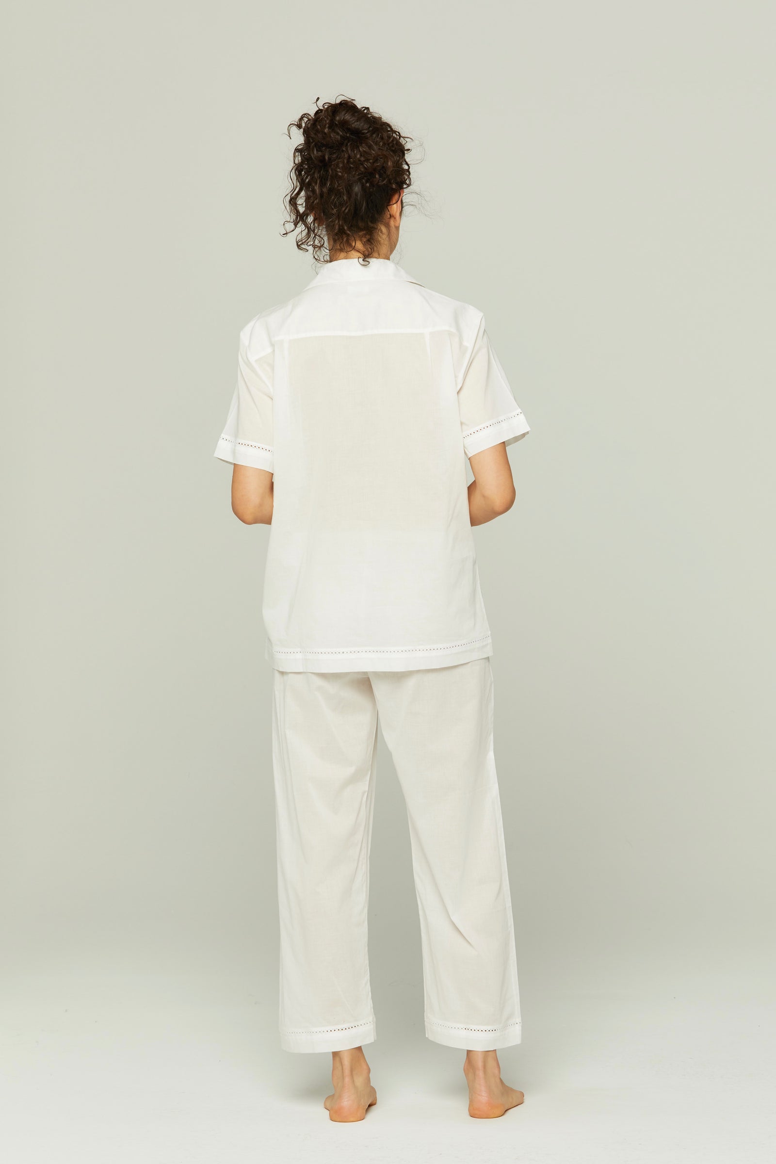 Short Sleeve CottonCropped Pajama Set with Lace Detail