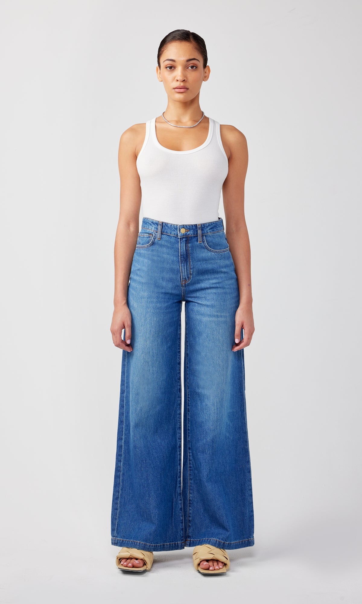 Ms. Fonda High Rise Wide Leg