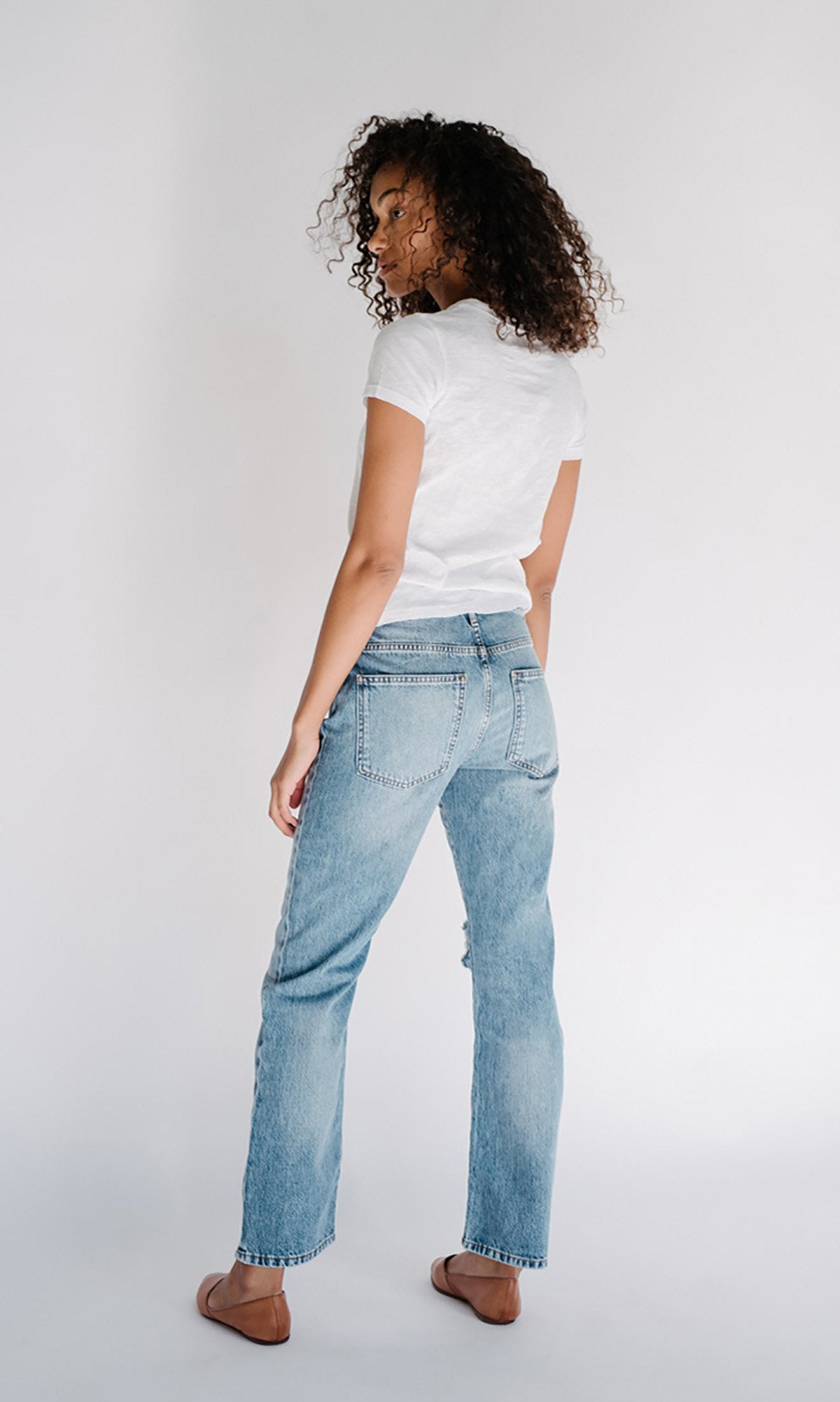 Mid Rise Straight Leg