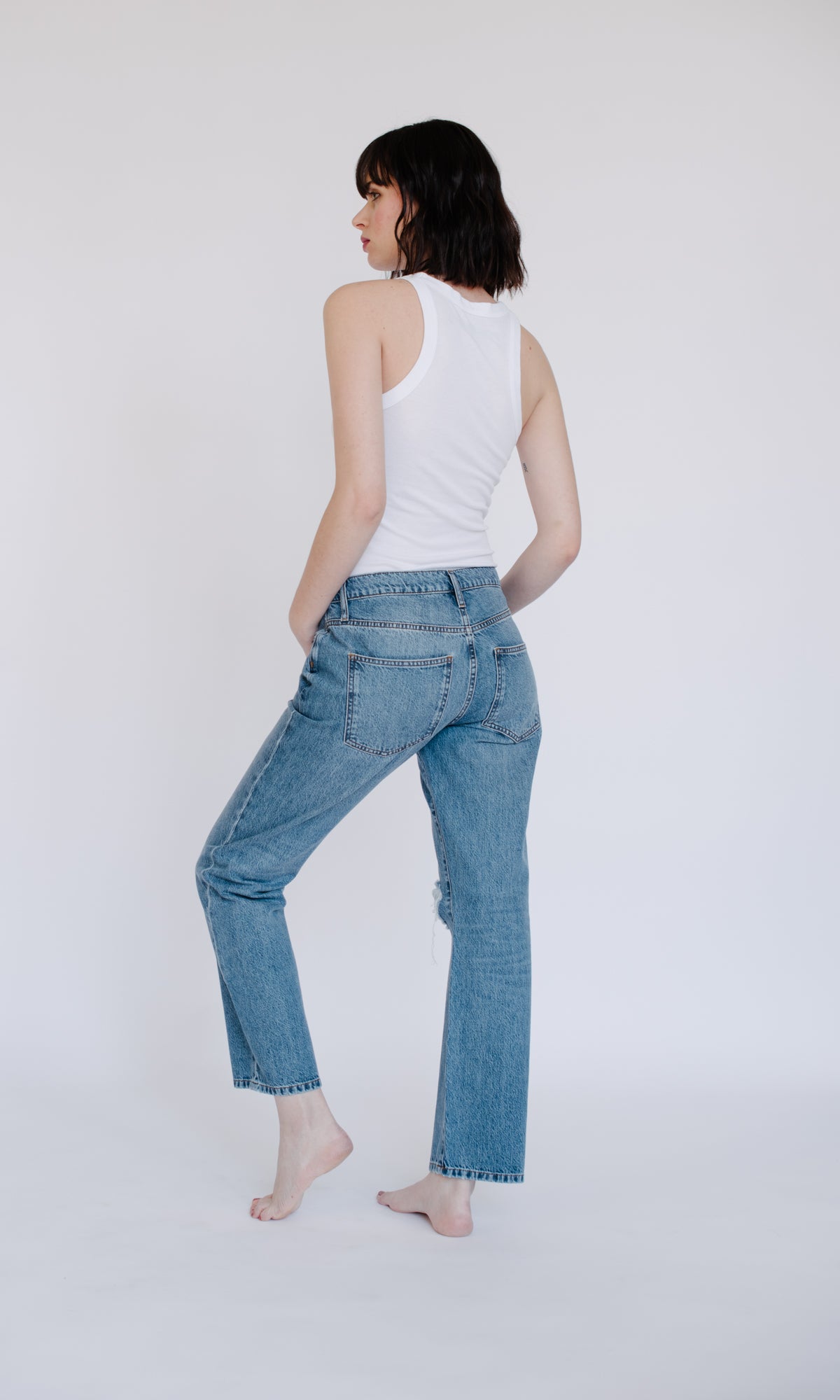 Mid Rise Straight Leg