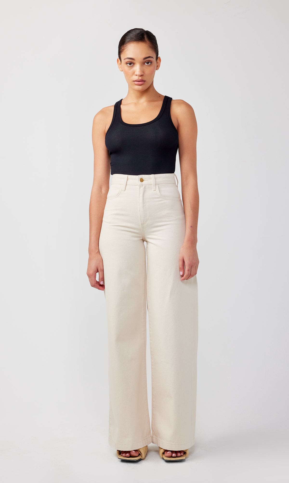 Ms. Onassis V-High Rise Wide Leg