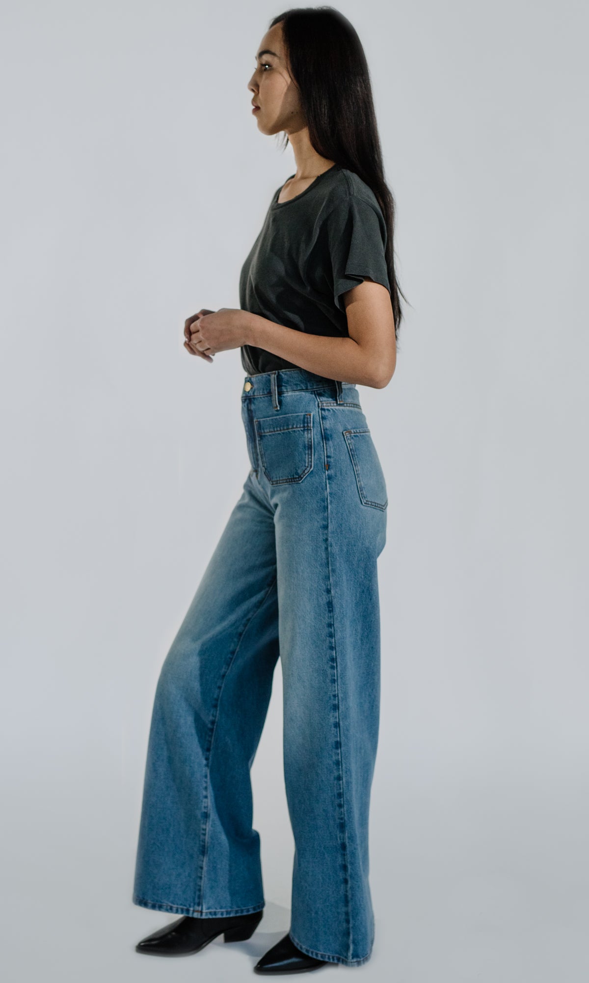 Ms. Onassis Long Island