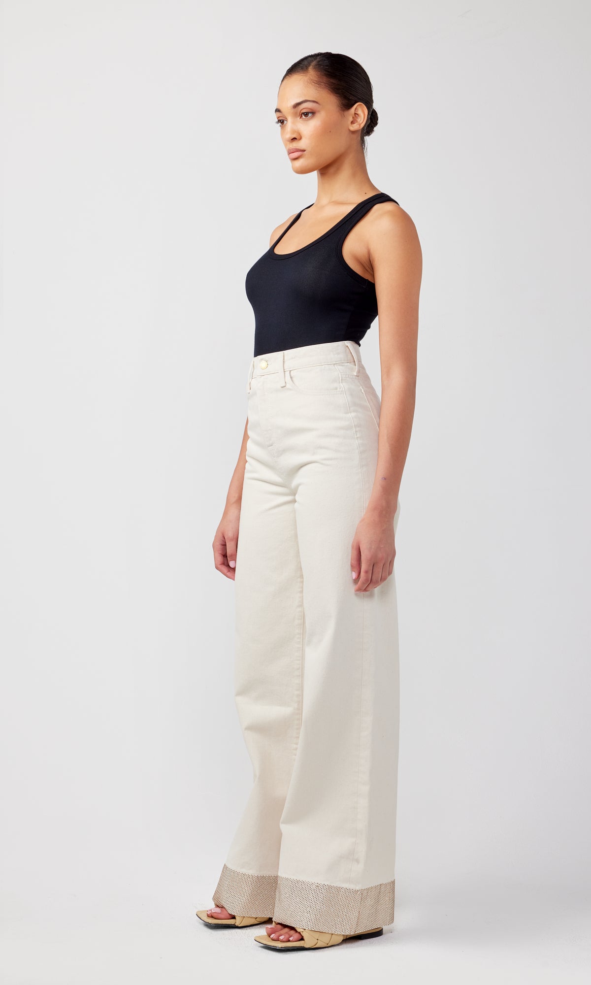 Ms. Callis High Rise Wide Leg Jean