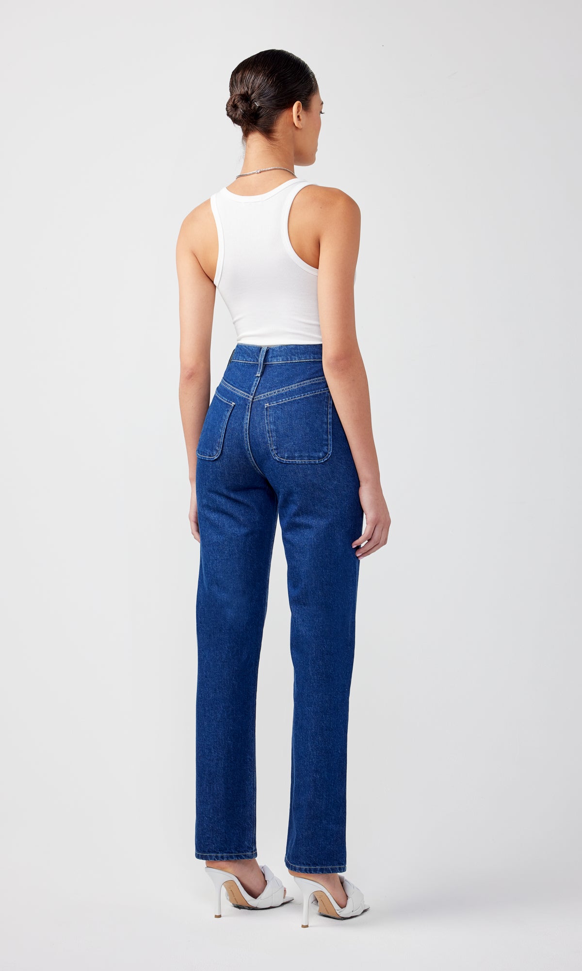 Ms. Clara High Rise Straight Leg Jean