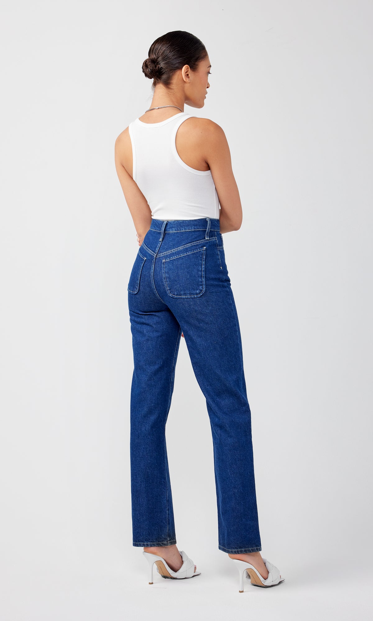 Ms. Clara High Rise Straight Leg Jean