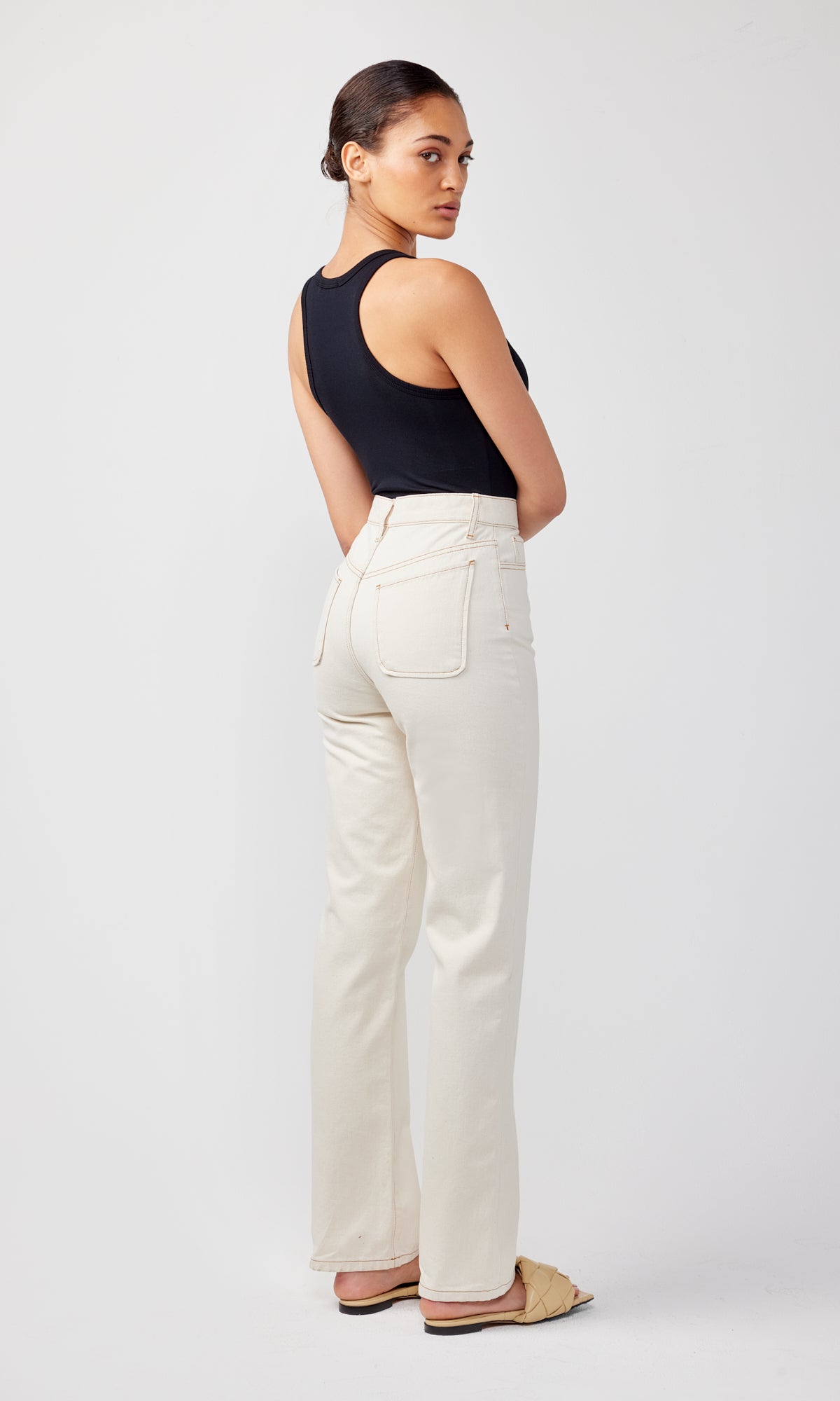 Ms. Clara High Rise Straight Leg Jean