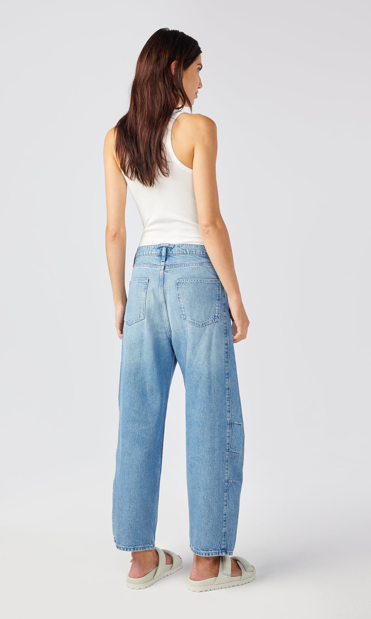 Ms. Walker Mid Rise Constructed Jean