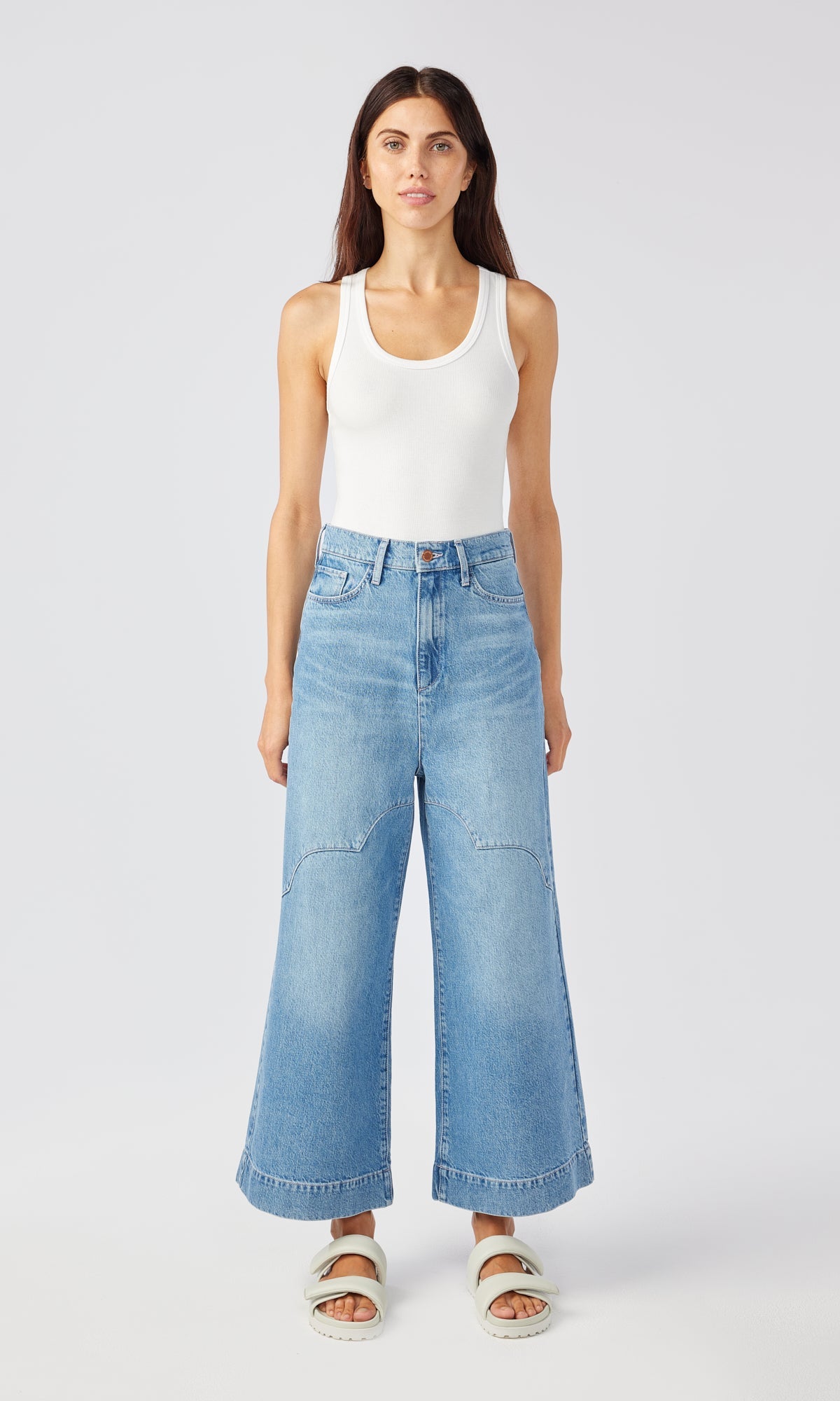 Ms. Ava Cloud Stitch High Rise Barrel Leg Jean