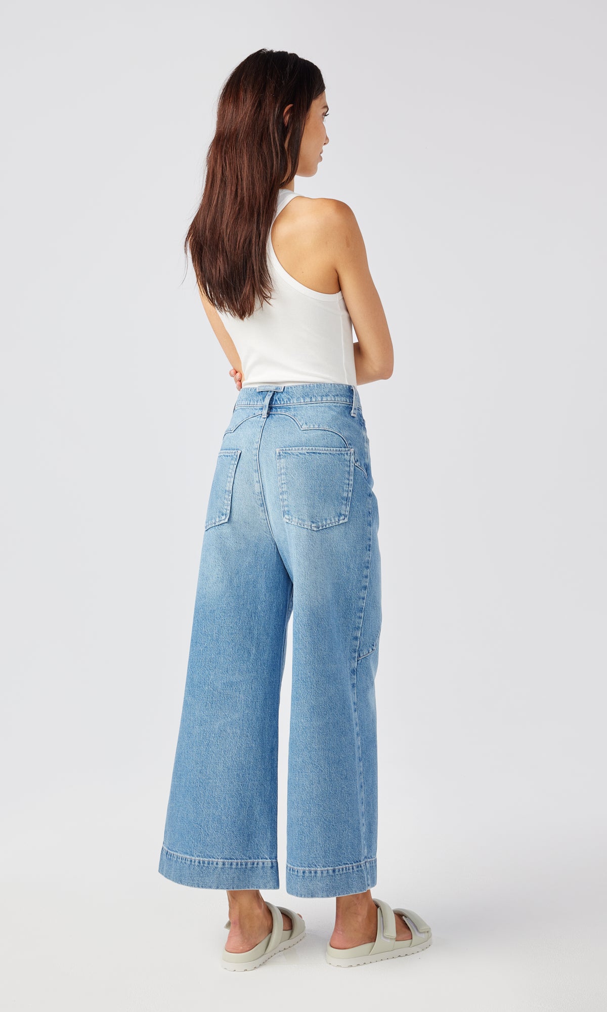 Ms. Ava Cloud Stitch High Rise Barrel Leg Jean