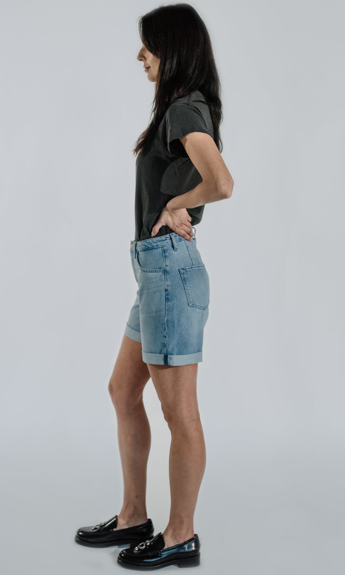 Mirada Mid Rise Rolled Short