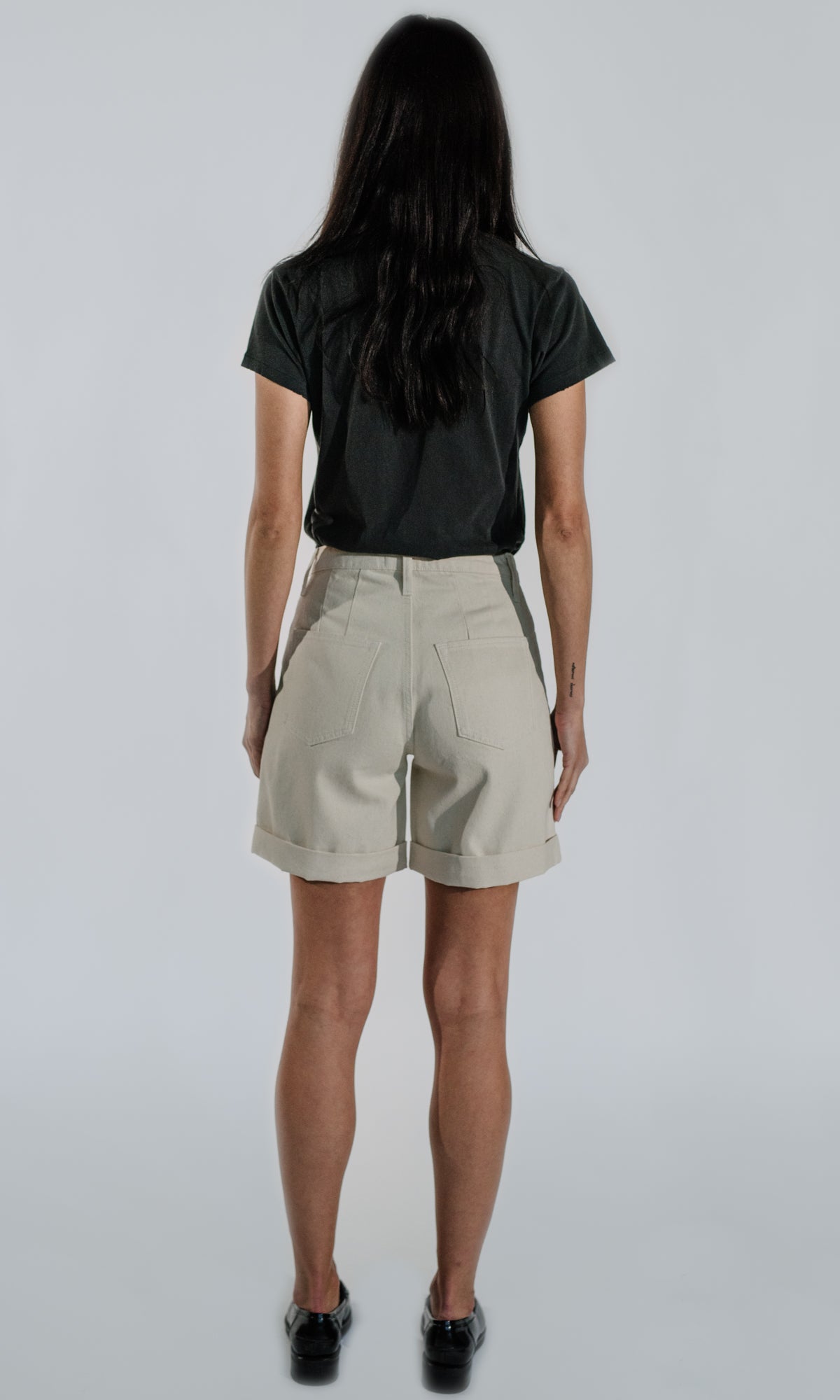 Mirada Mid Rise Rolled Short