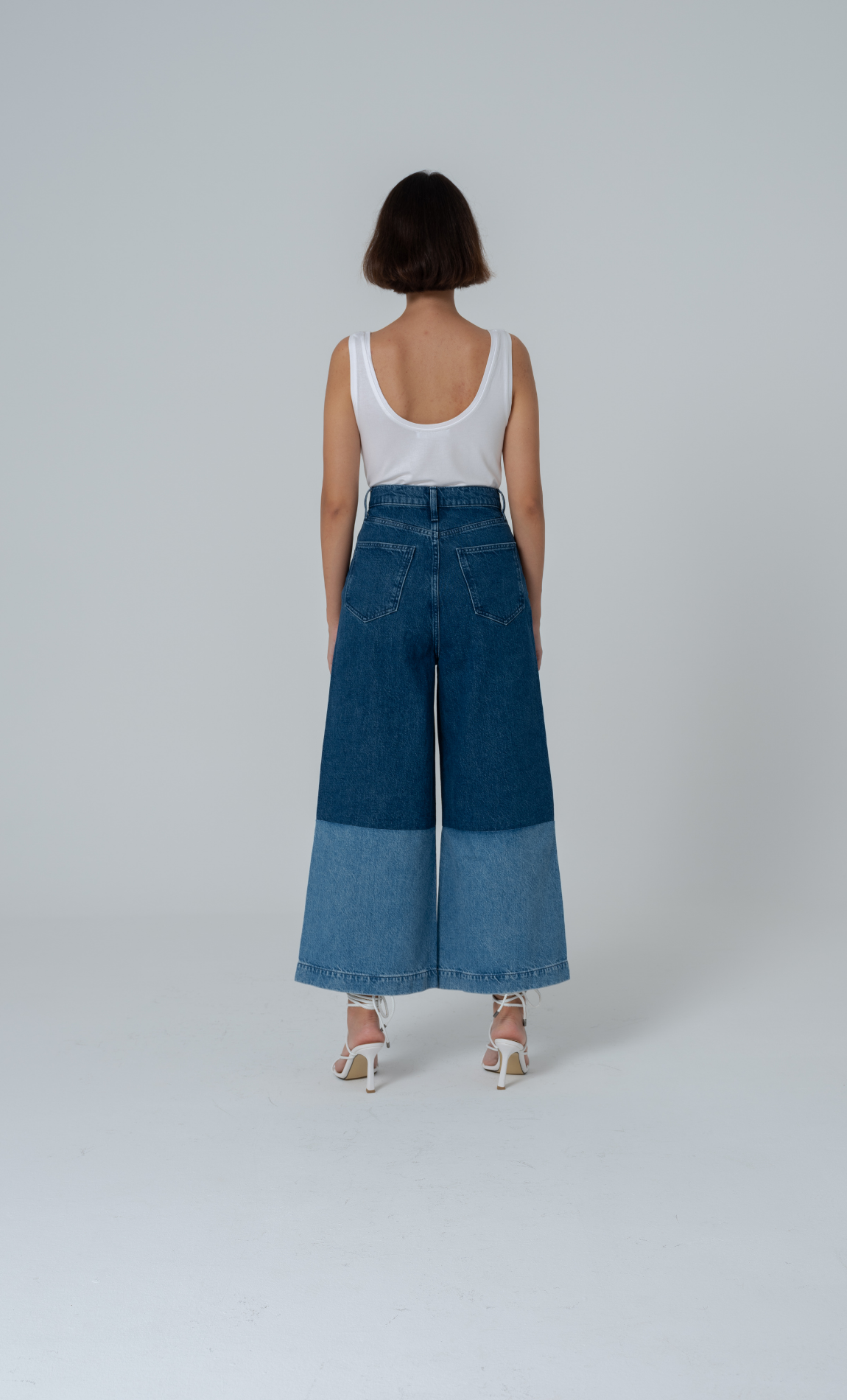 Two Toned Barrel Leg