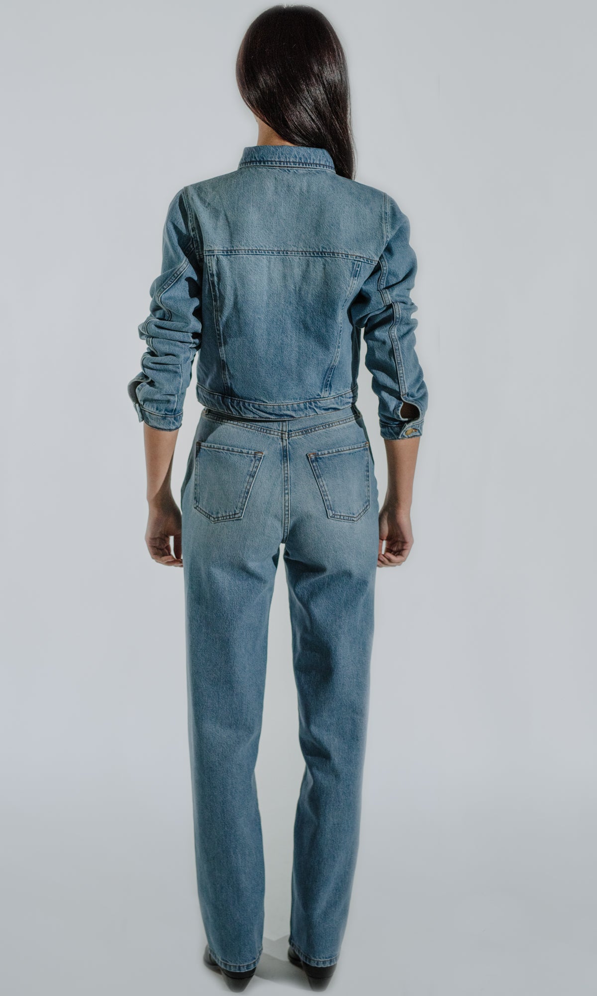 Ms. Onassis Boxy Crop Jacket