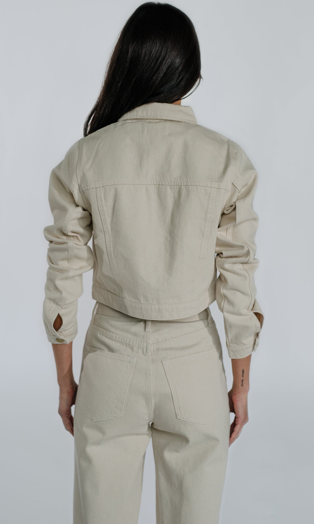 Ms. Onassis Boxy Crop Jacket