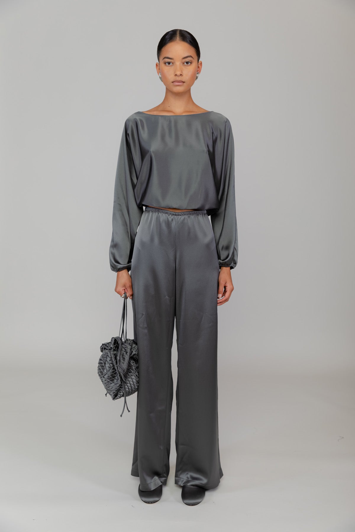 Barb Longsleeve Blouson