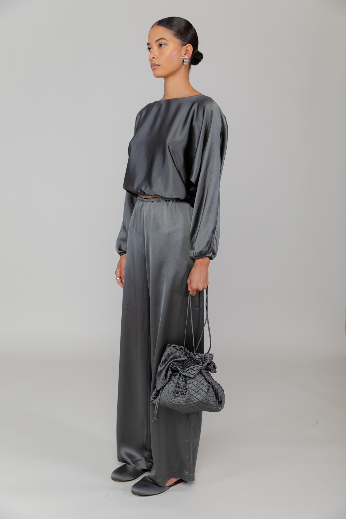 Barb Longsleeve Blouson