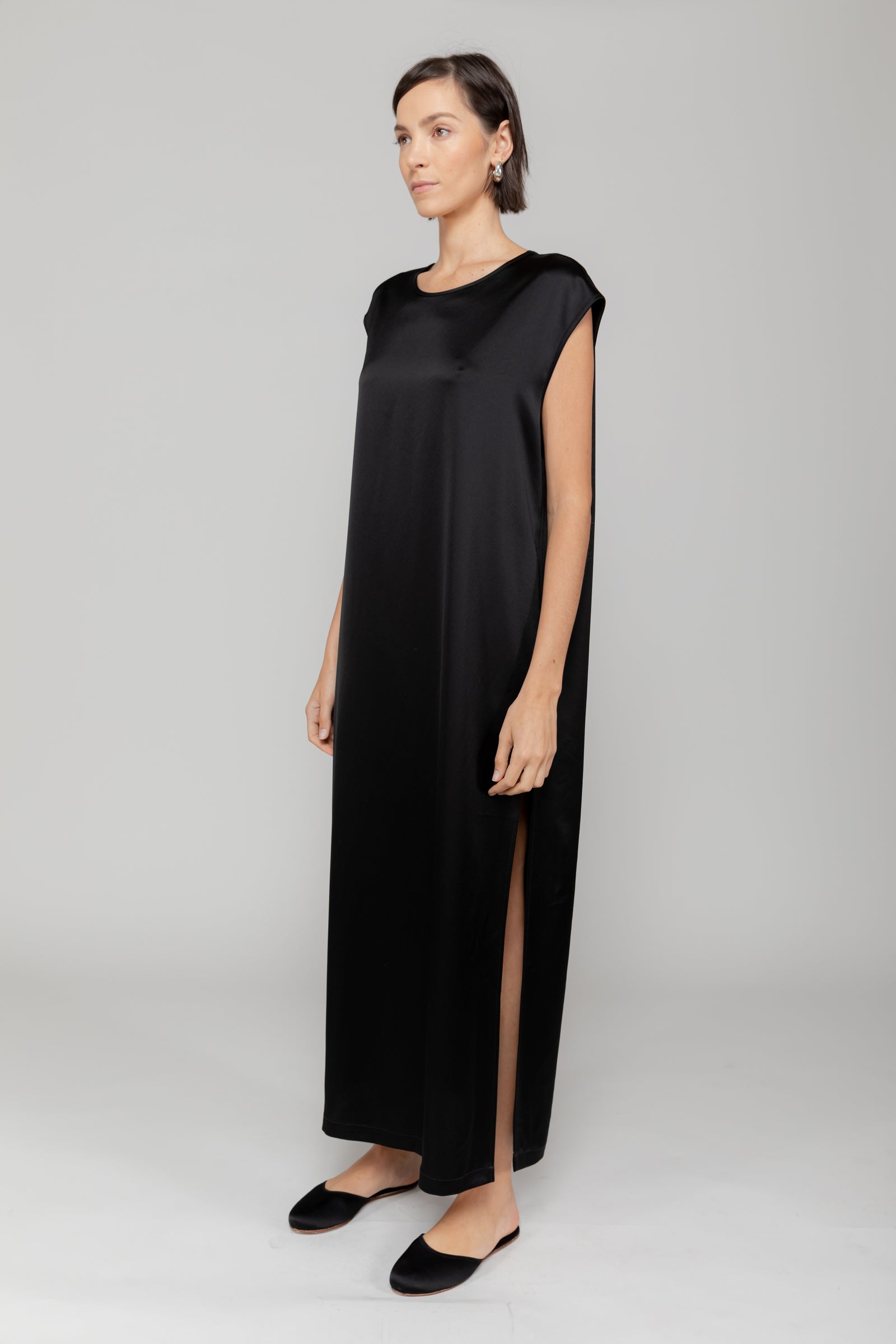 Barb Sleeveless Dress