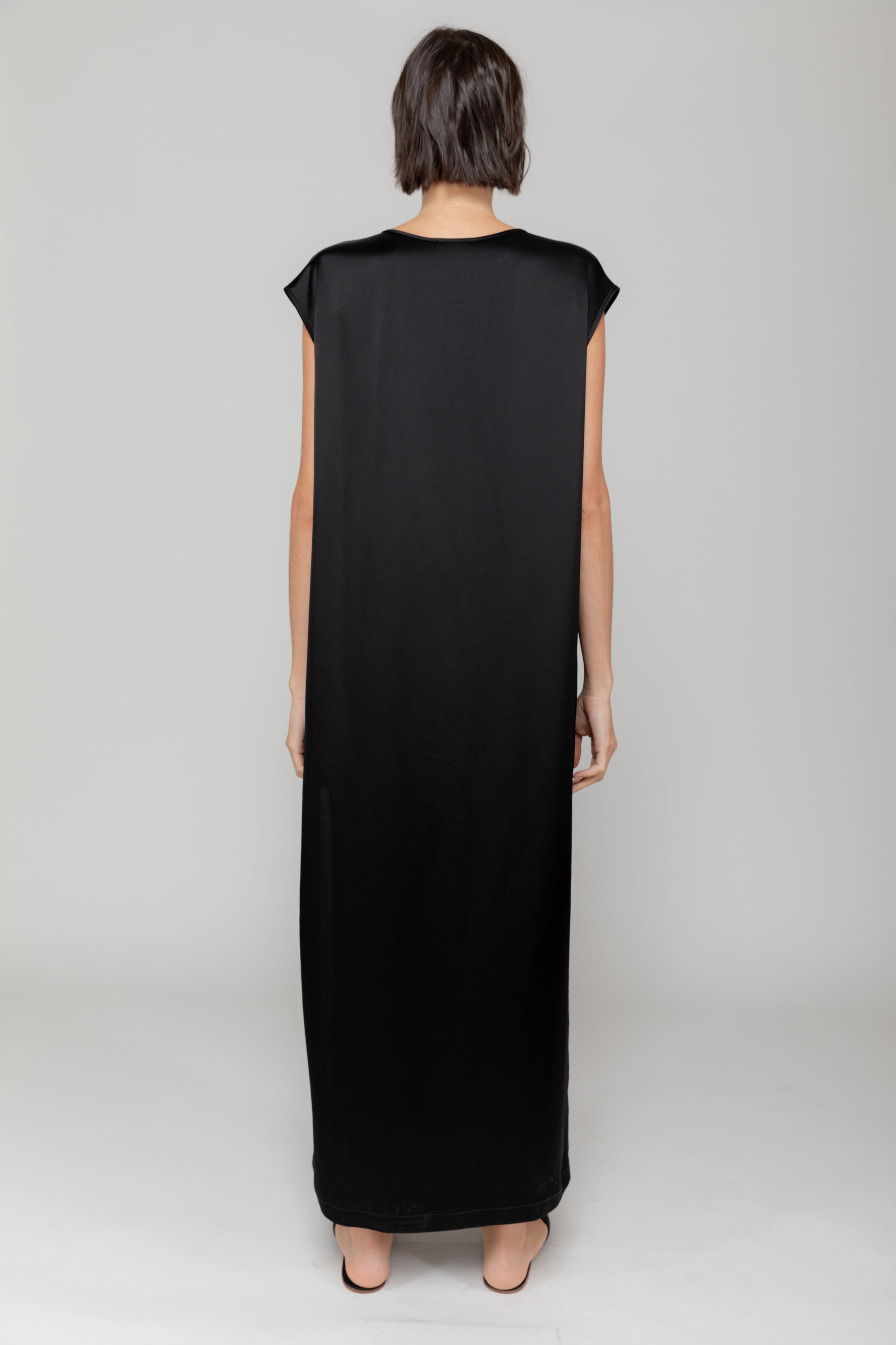 Barb Sleeveless Dress