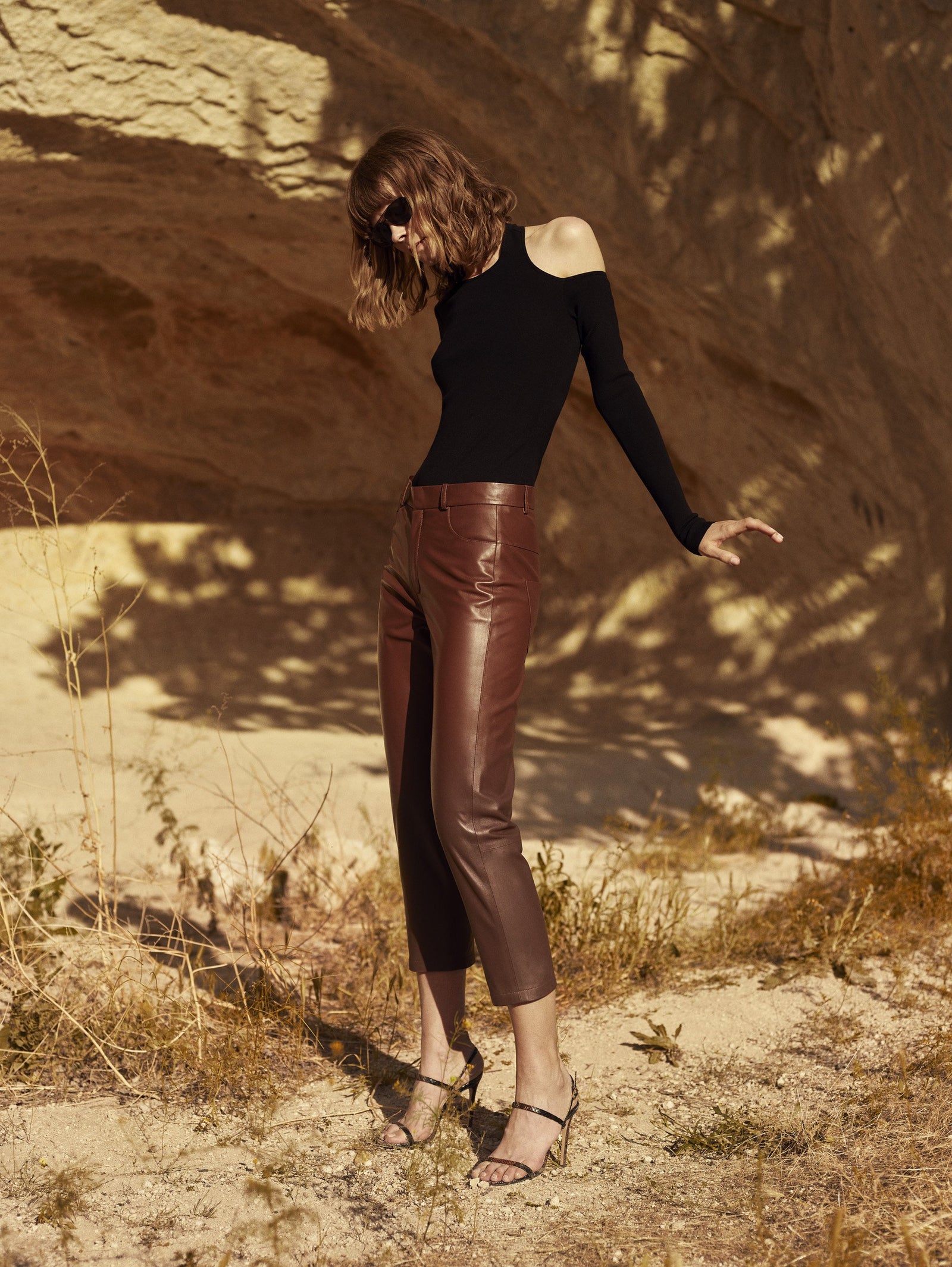 Loose Crop Leather Pants