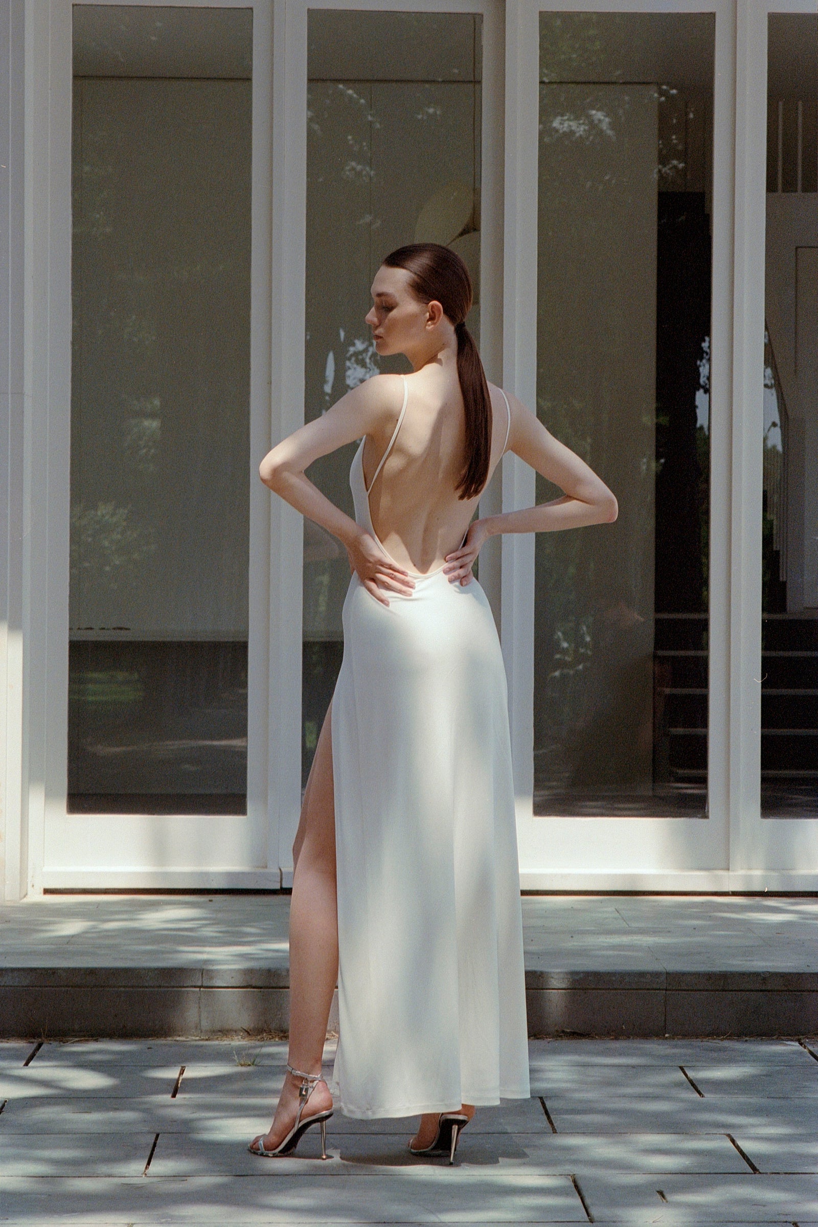 Drop V Neck Midi
Jersey Dress