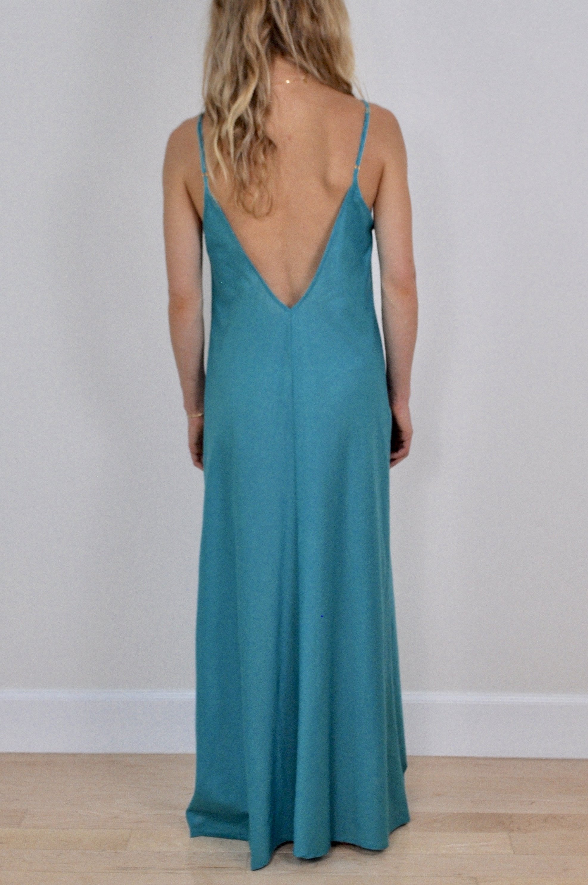 Solid Cotton V Back Nightgown