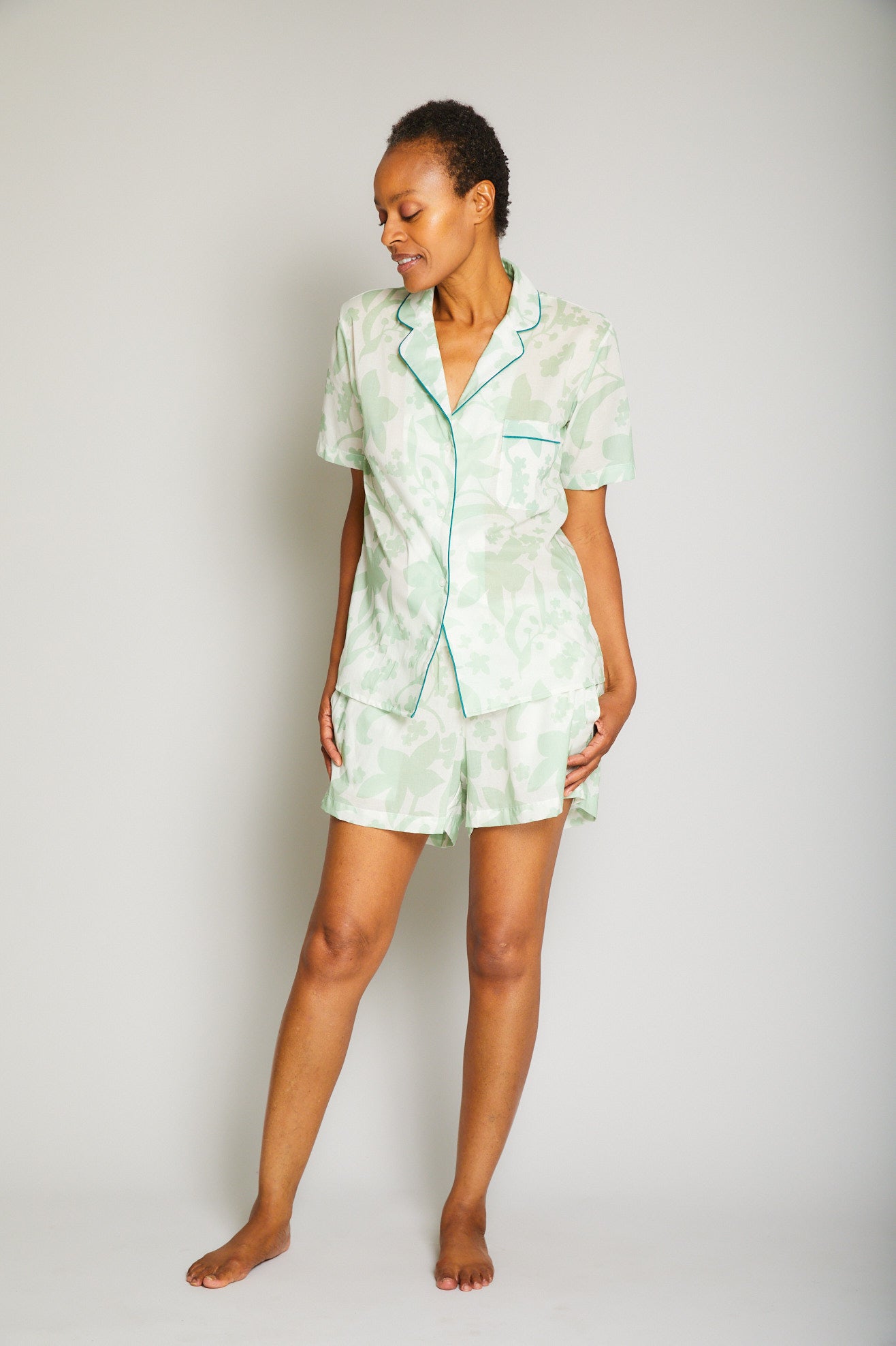 Hawaiian Short Sleeve Short Pajama Set w/ Piping