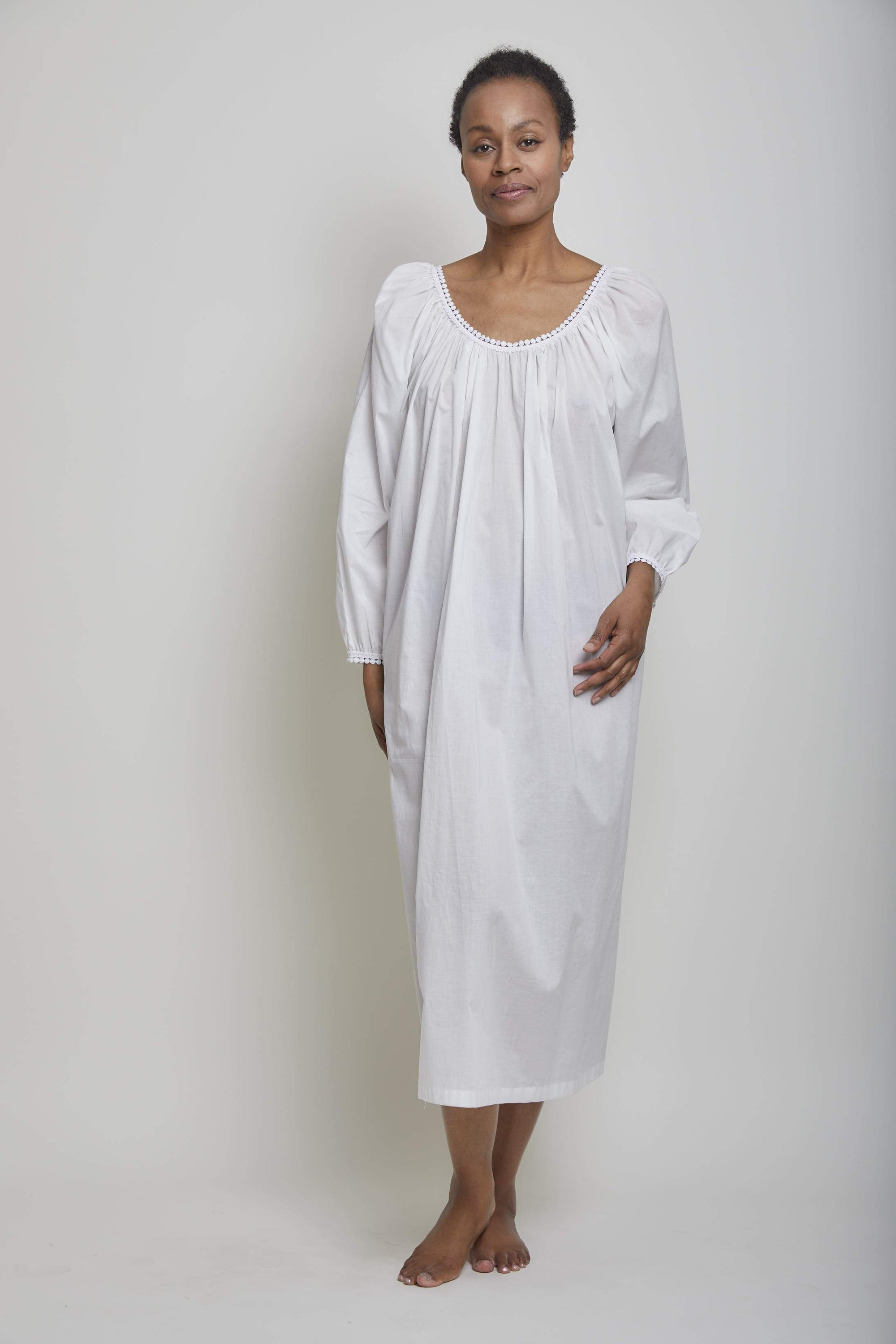 Thilda Long Nightgown With Ball Lace Trim